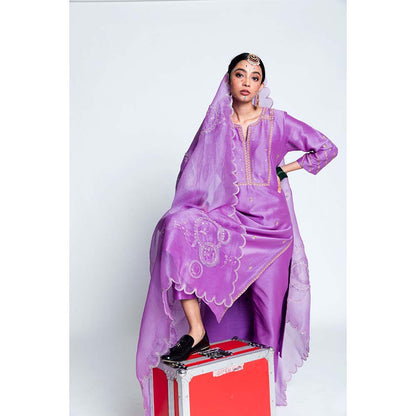 Label Earthen Women Lavender Embroidered Kurta with Pant & Dupatta (Set of 3)