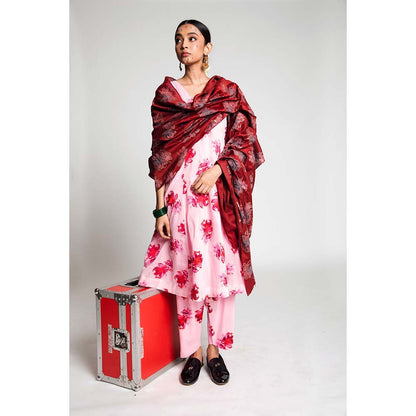 Label Earthen Women Pink Floral Kurta with Pant & Dupatta (Set of 3)