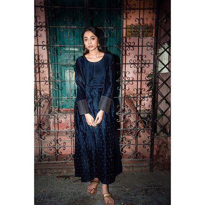 Label Earthen Women Navy Blue Pleated Maxi Dress with Belt (Set of 2)