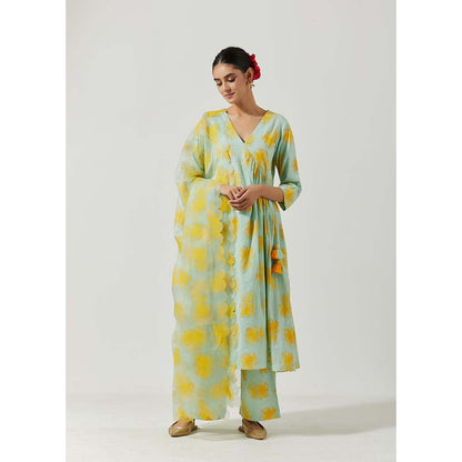 Label Earthen Women Green Floral Kurta with Palazzo & Dupatta (Set of 3)