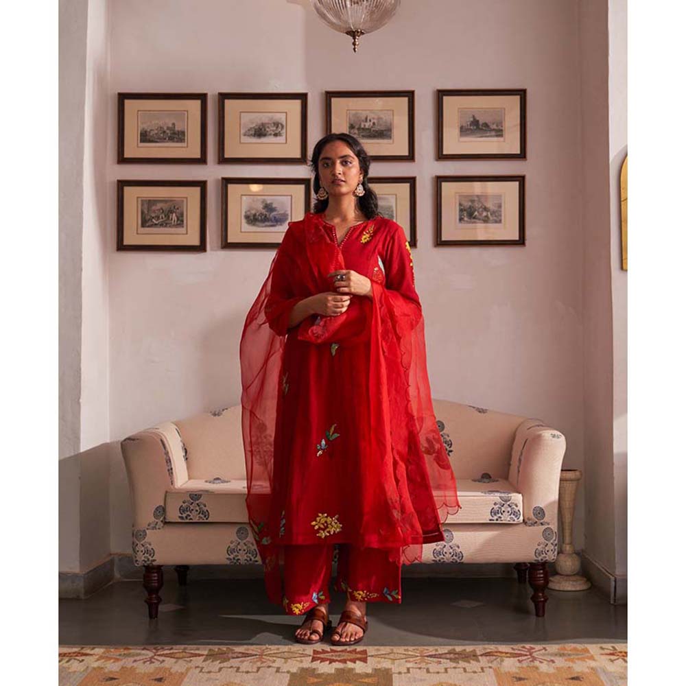 Label Earthen Gul Gurhal Embellished Kurta Pant with Dupatta (Set of 3)