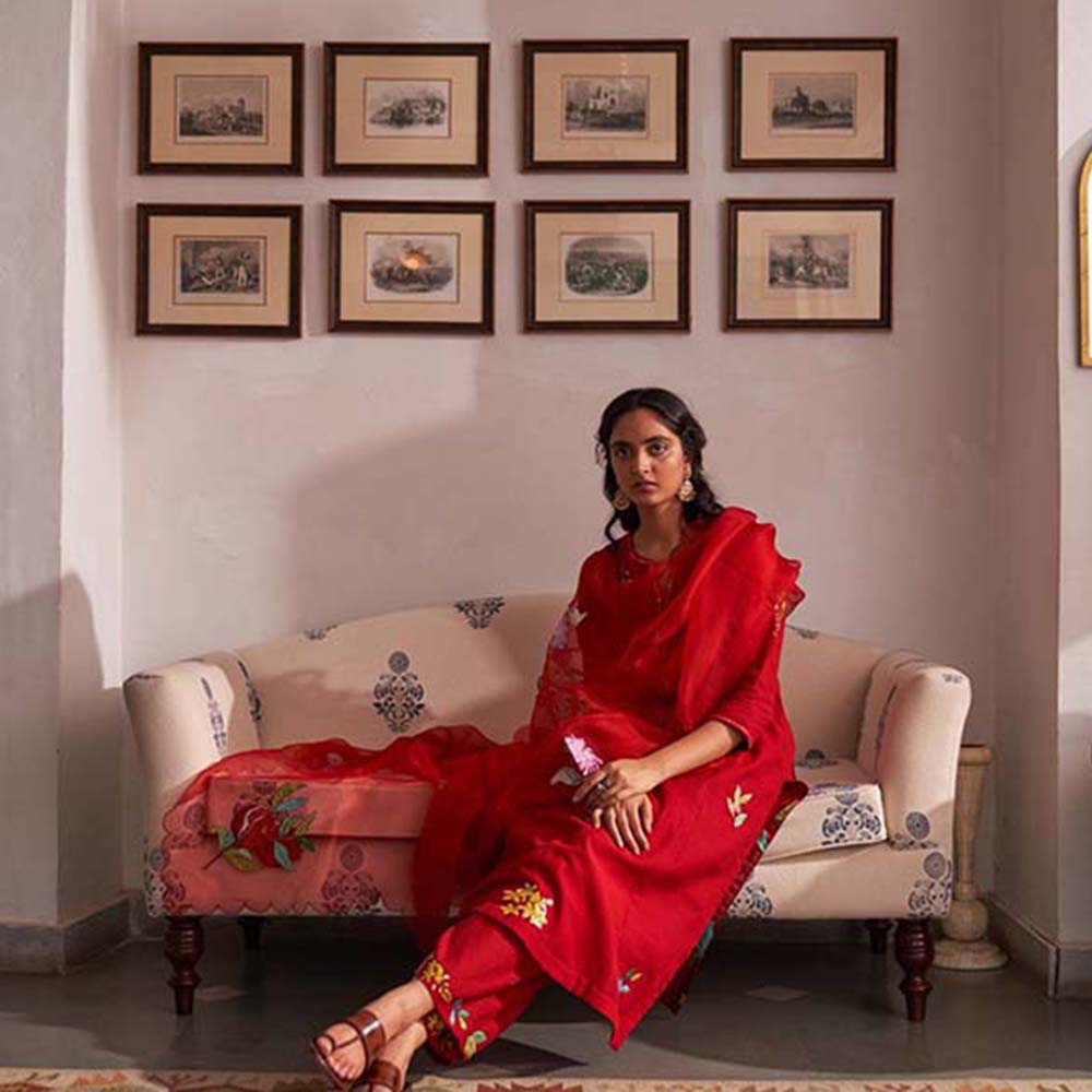 Label Earthen Gul Gurhal Embellished Kurta Pant with Dupatta (Set of 3)