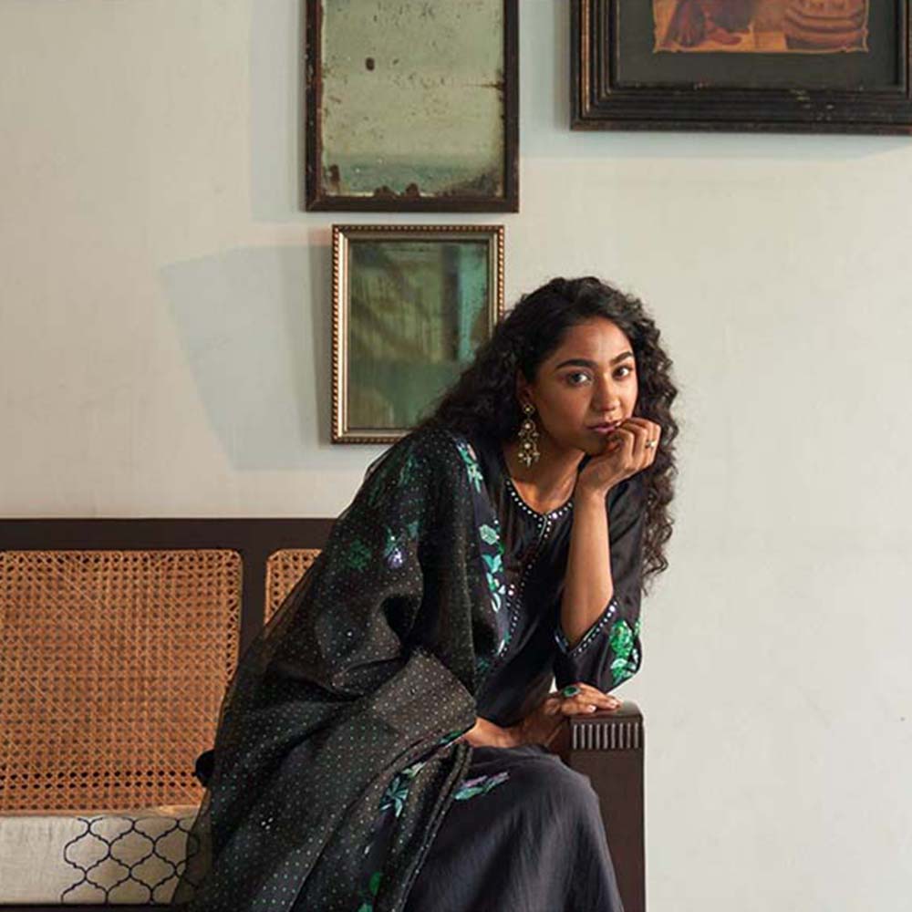 Label Earthen Sanjh Kurta Pant with Dupatta (Set of 3)