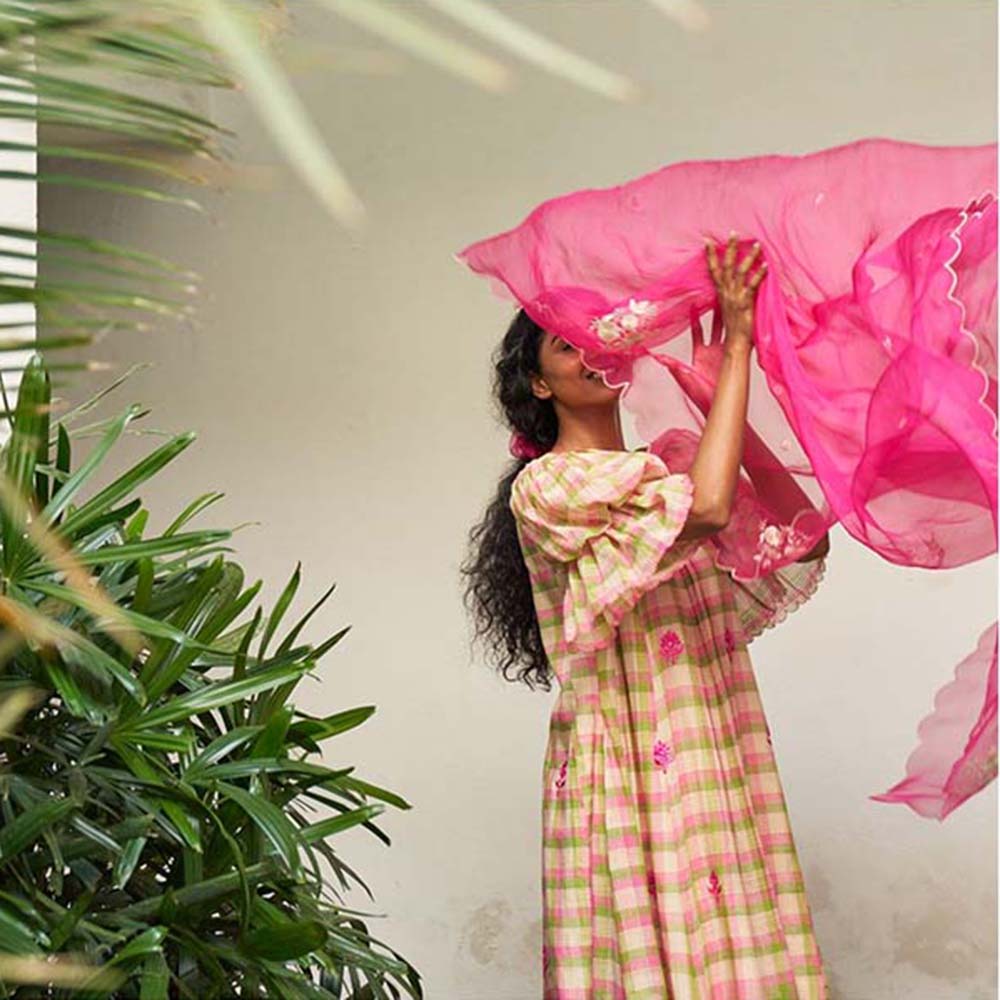 Label Earthen Gul Mehndi Checked Kurta Pant with Dupatta (Set of 3)