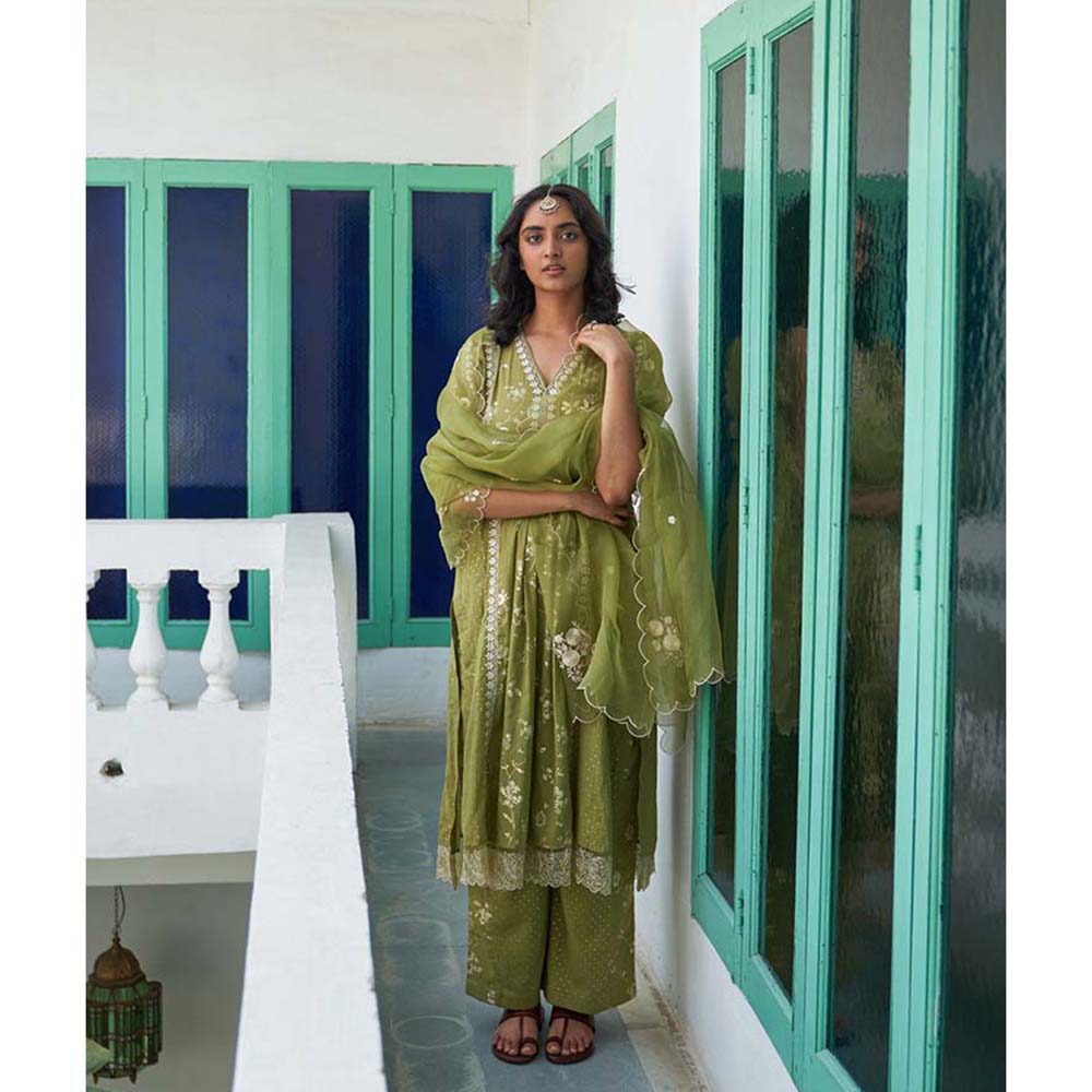 Label Earthen Neem Chameli Kurta Pant with Dupatta (Set of 3)