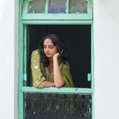 Label Earthen Neem Chameli Kurta Pant with Dupatta (Set of 3)