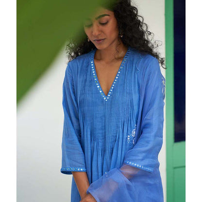 Label Earthen Asmani Champa Sitara Kurta Pant with Dupatta (Set of 3)