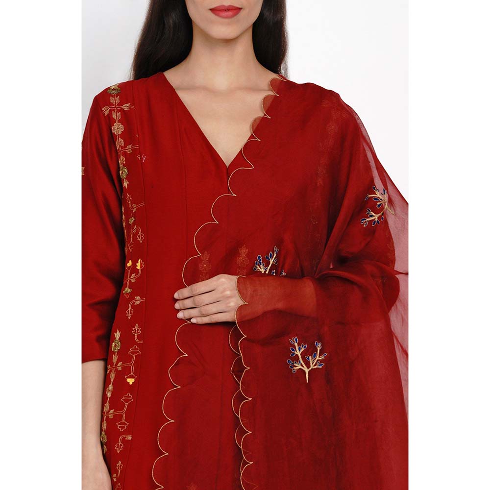 Label Earthen Kumkum Banarasi Buti Kurta Pant with Dupatta (Set of 3)