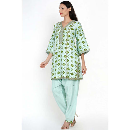 Label Earthen Green Geomatic Kurta & Pant (Set of 2)