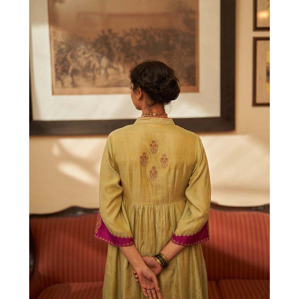 Label Earthen Pista - Rani Zari Kurta with Pant & Dupatta (Set of 3)