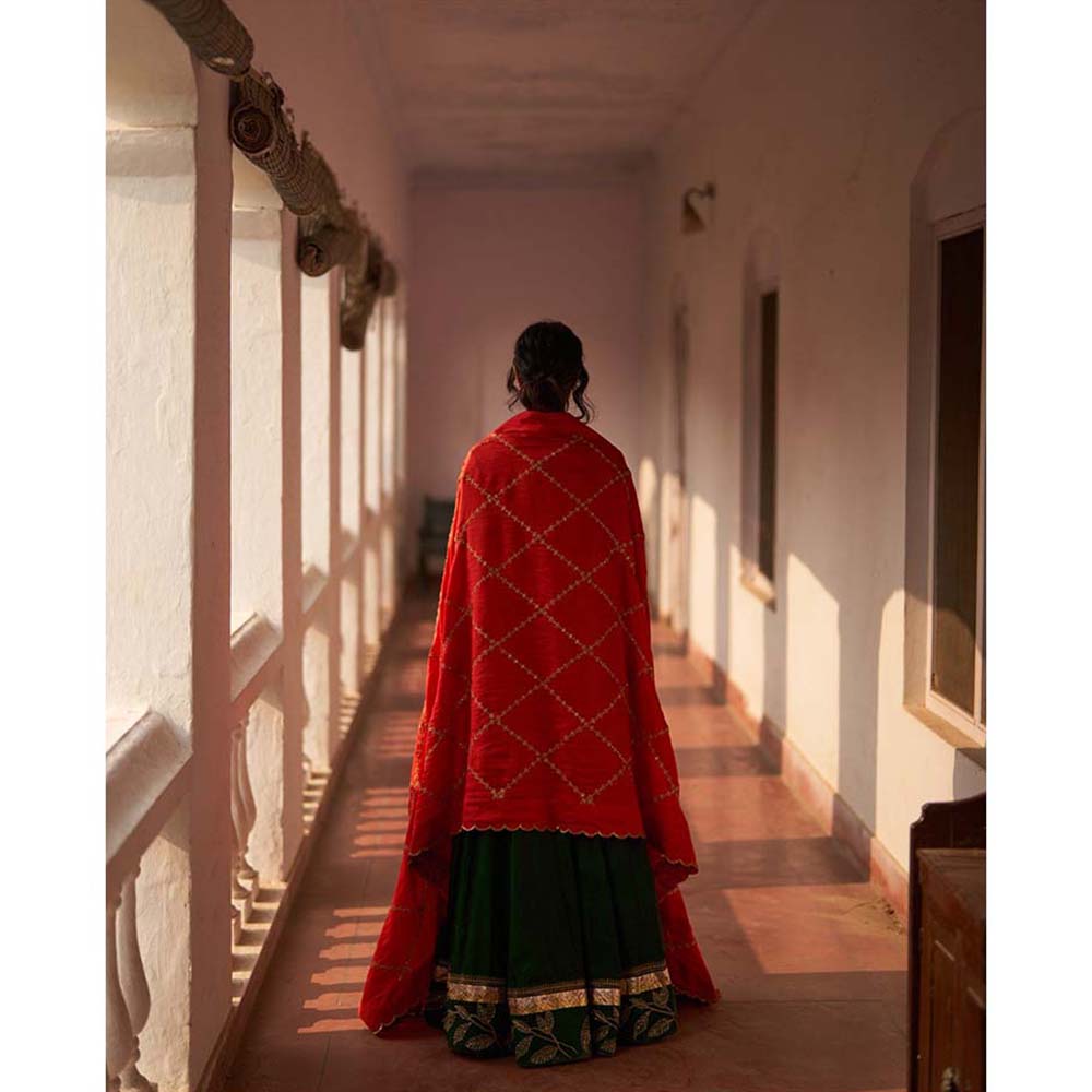 Label Earthen Rani Bahar Reshmi Lehenga Blouse with Hand Embroidered Dupatta (Set of 3)