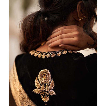 Label Earthen Surma Rani Phool Checks Zari Saree with Zardozi with Stitched Blouse