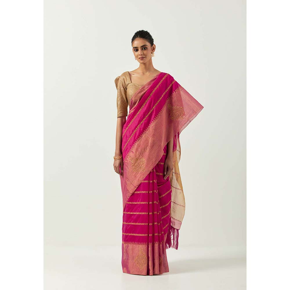 Label Earthen Sunahri Dhaari Saree with Foil Print with Stitched Blouse