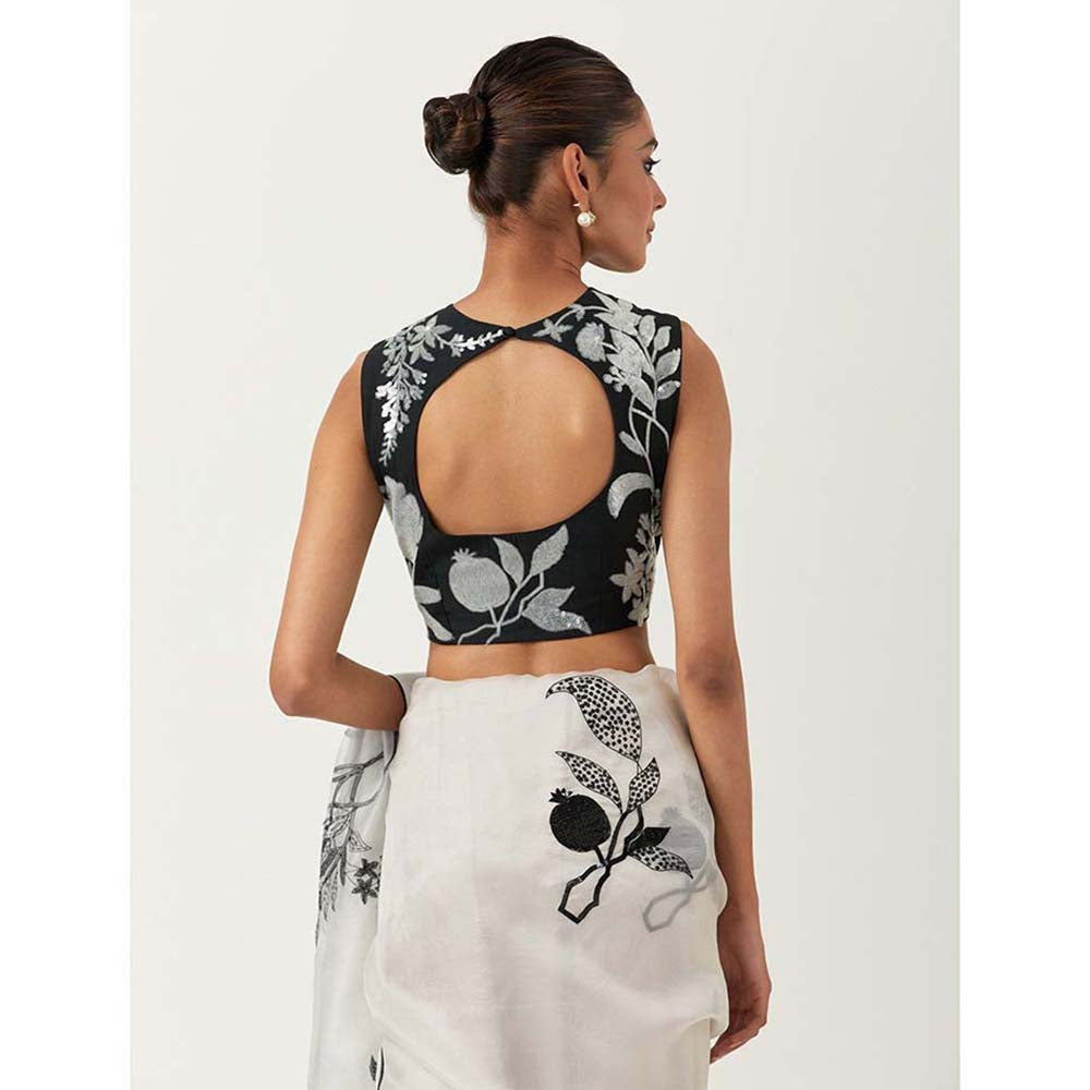 Label Earthen Madhu Bala Saree & with Stitched Blouse