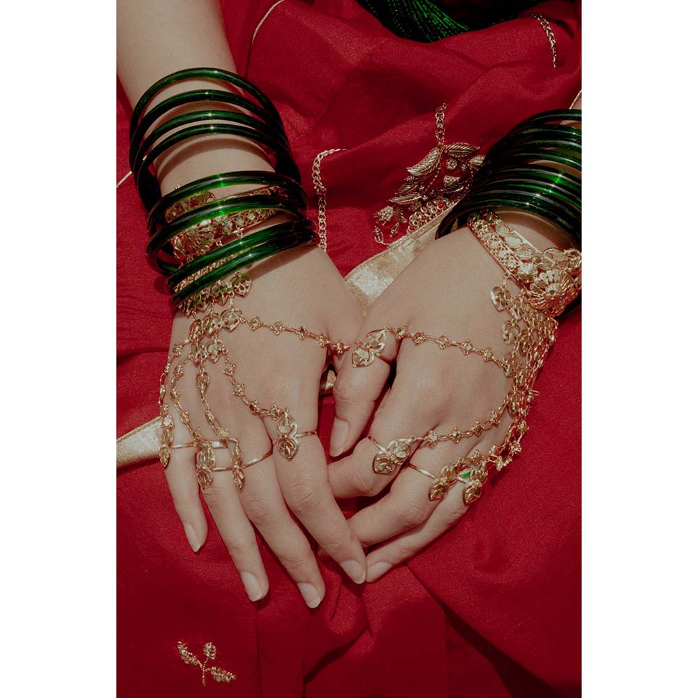 Label Earthen Sundari Red Colour Chinniya Silk Saree with Zardozi Work with Stitched Blouse