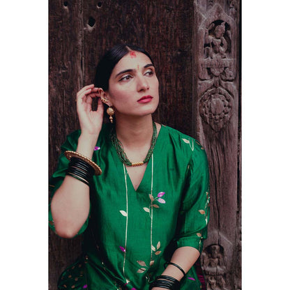 Label Earthen Harit Sundari Embellished & Foil Print Kurta with Pant (Set of 2)