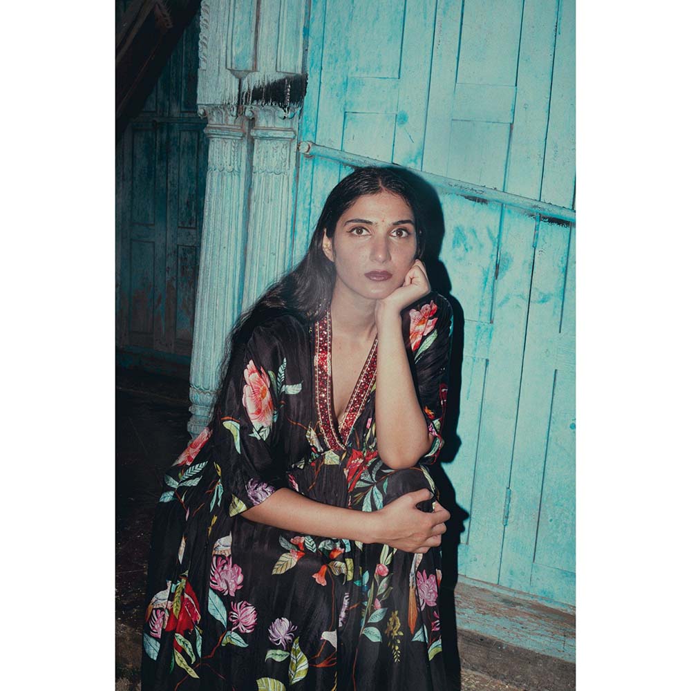 Label Earthen Surmai Black Habutai Silk Floral Kaftan with Hand Embroidery