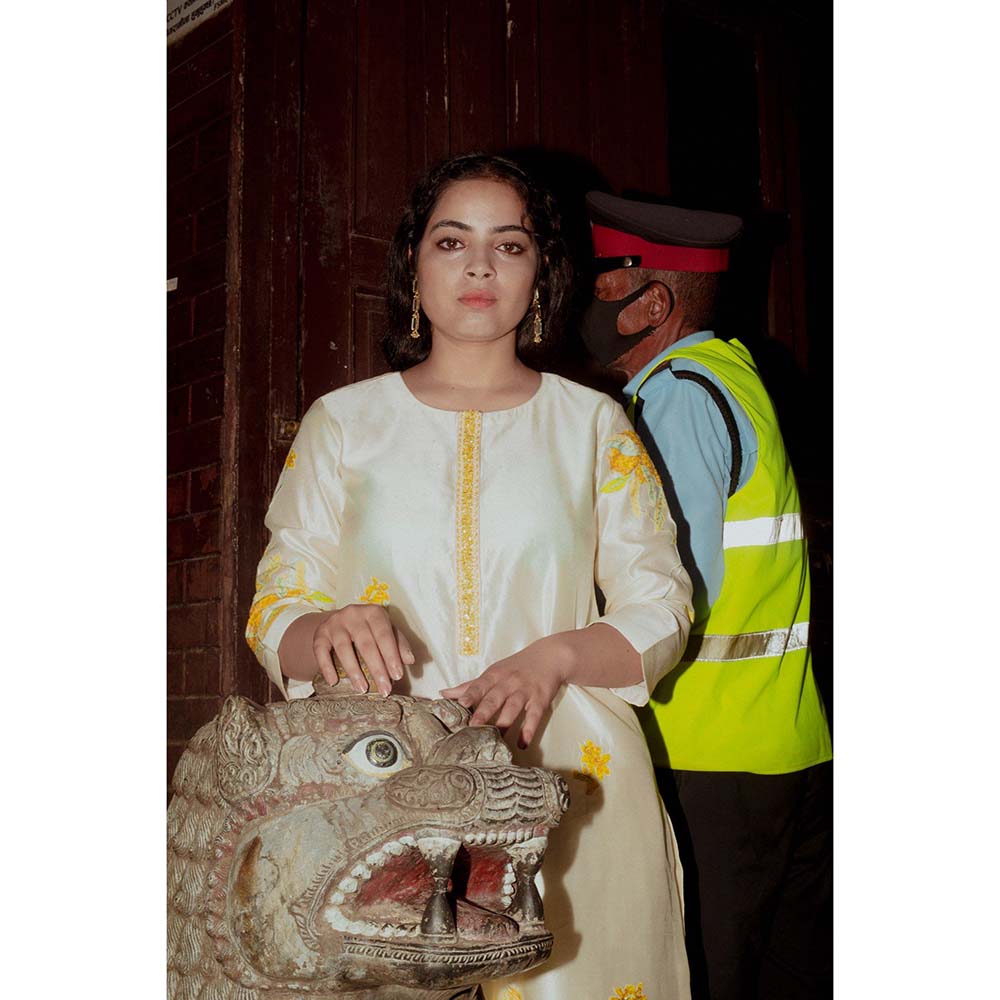 Label Earthen Shwet Champa Ivory Kurta Silk Embroidered Kurta & Pant (Set of 2)