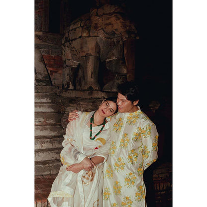 Label Earthen Chandni Ivory Embellished Saree with Foil Printed with Stitched Blouse