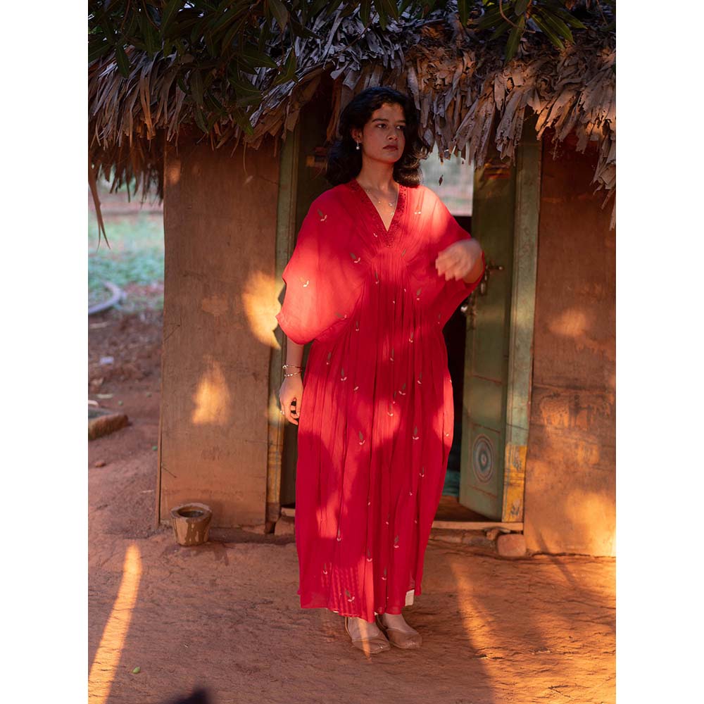 Label Earthen Red Embroidery Detailing Kaftan