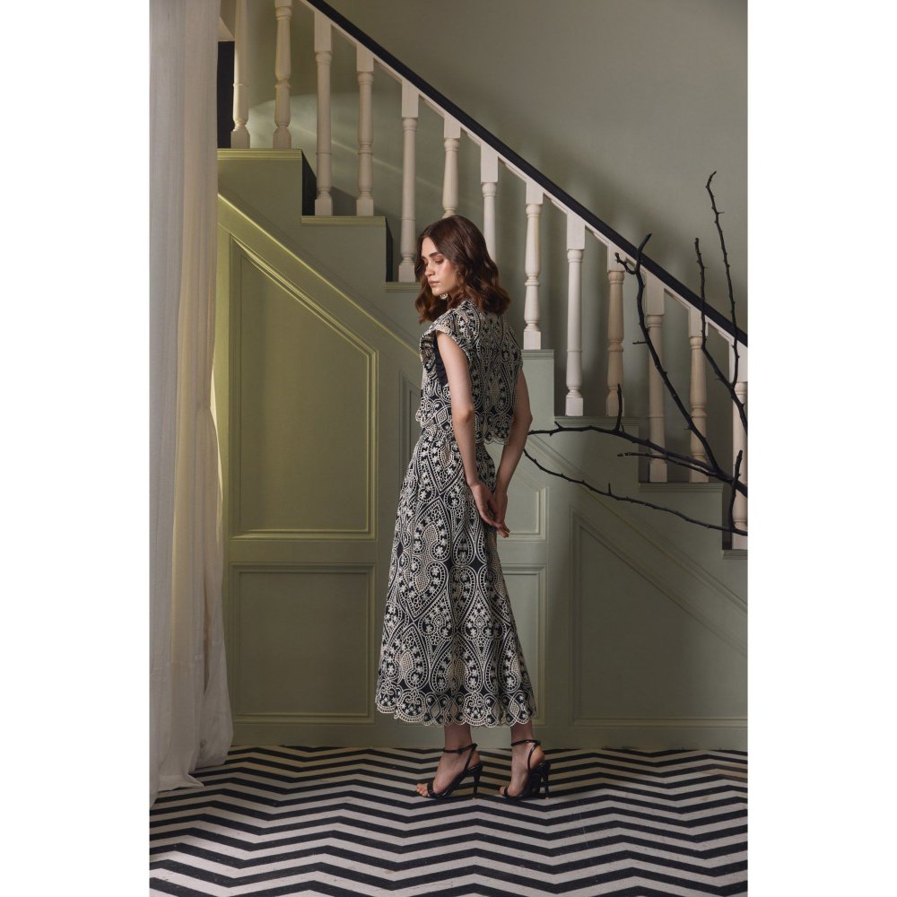 Label Deepika Nagpal Black Nina Co-Ord (Set of 2)