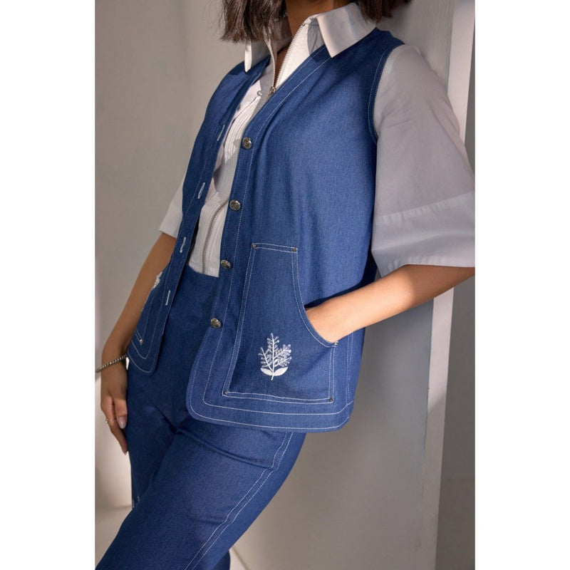 Label Deepika Nagpal Anna Embroidered Co-Ord (Set of 3)