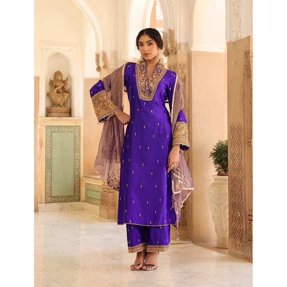 Label Niti Bothra Purple Riwayat V-Neck Kurta with Palazzo and Dupatta (Set of 3)