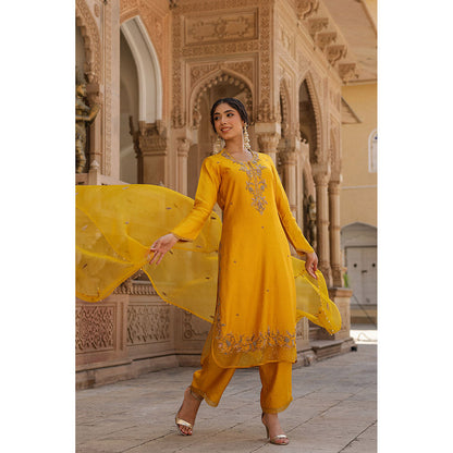 Label Niti Bothra Yellow Riwayat Heavy Embroidered Kurta with Pant and Dupatta (Set of 3)
