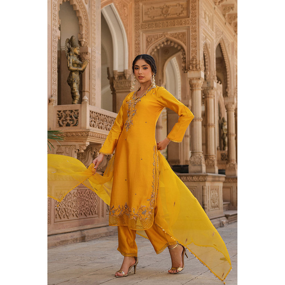 Label Niti Bothra Yellow Riwayat Heavy Embroidered Kurta with Pant and Dupatta (Set of 3)