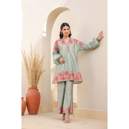 Label Niti Bothra Green Bahar Heavy Hem Co-Ord (Set of 2)