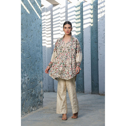 Label Niti Bothra Multi-Colour Orchid Multicolour Heavy Co-Ord (Set of 2)