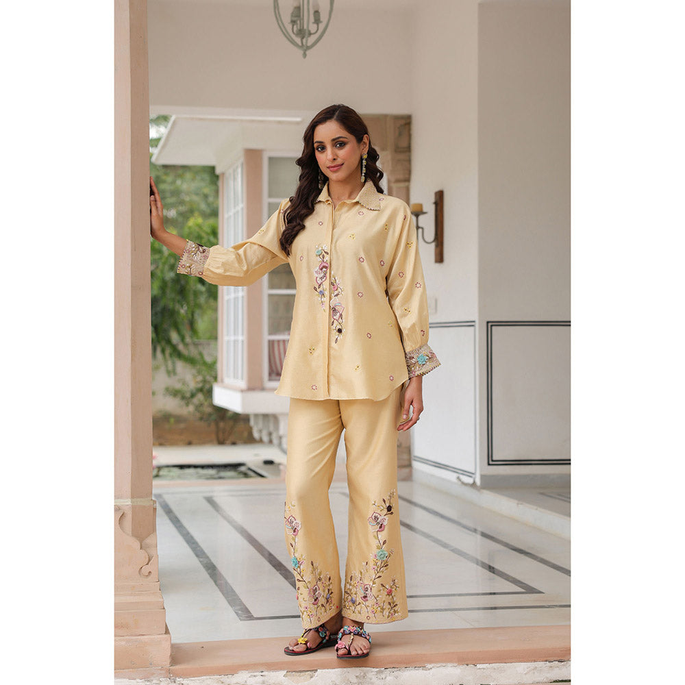 Label Niti Bothra Beige Gulzar Collar Neck Embroidered Co-Ord (Set of 2)