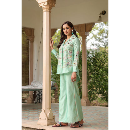 Label Niti Bothra Green Gulzar Jaal Collar Neck Embroidered Co-Ord (Set of 2)