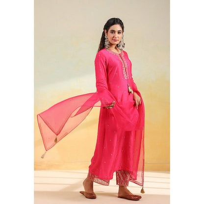 Label Niti Bothra Pink Noor Farshi Kurta With Palazzo And Dupatta