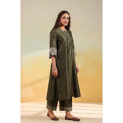 Label Niti Bothra Olive Green Rose Cut Scallop Kurta With Palazzo And Dupatta