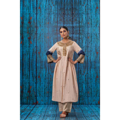 Label Niti Bothra Ivory Blue Ombre Heavy Pitta Neck And Marodi Sleeves Kurta With Palazzo