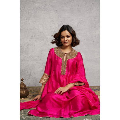 Label Niti Bothra Pink Heavy Pitta Neck And Marodi Sleeves Kurta With Palazzo And Dupatta