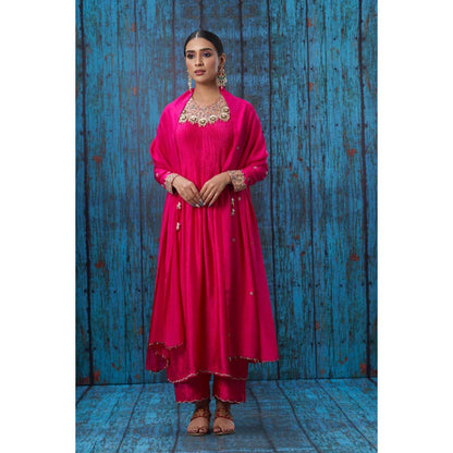Label Niti Bothra Pink Tikki And Pearl Choker Neck Kurta With Palazzo