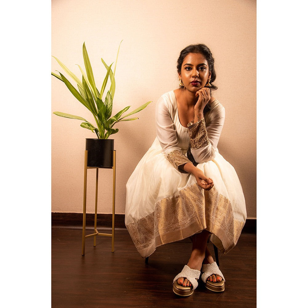 LABEL KIARSH White Chanderi Flared Kurta