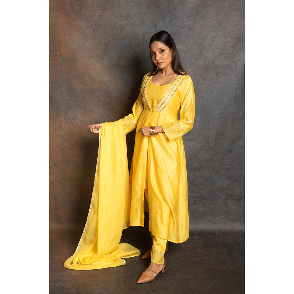 LABEL KIARSH Vivid Yellow Flared Jacket with Pant and Trouser (Set of 4)