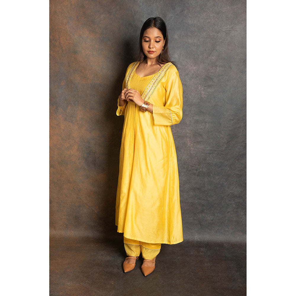 LABEL KIARSH Vivid Yellow Flared Jacket with Pant and Trouser (Set of 4)