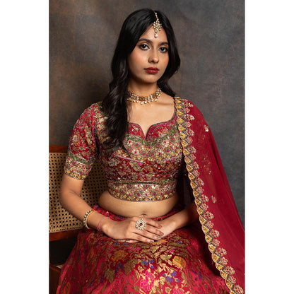 LABEL KIARSH Bridal Red Lehenga with Blouse and Dupatta (Set of 3)