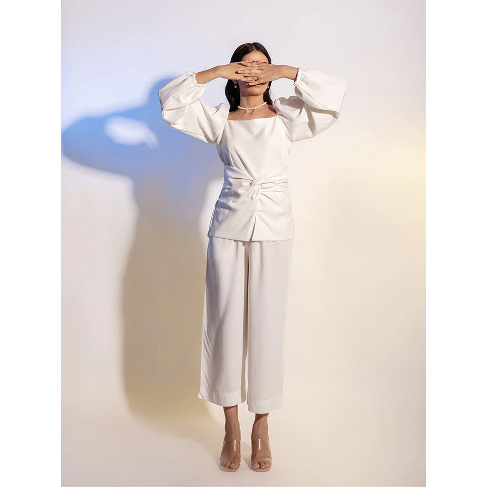 Label Iris Ivory Knot Co-Ord (Set of 2)
