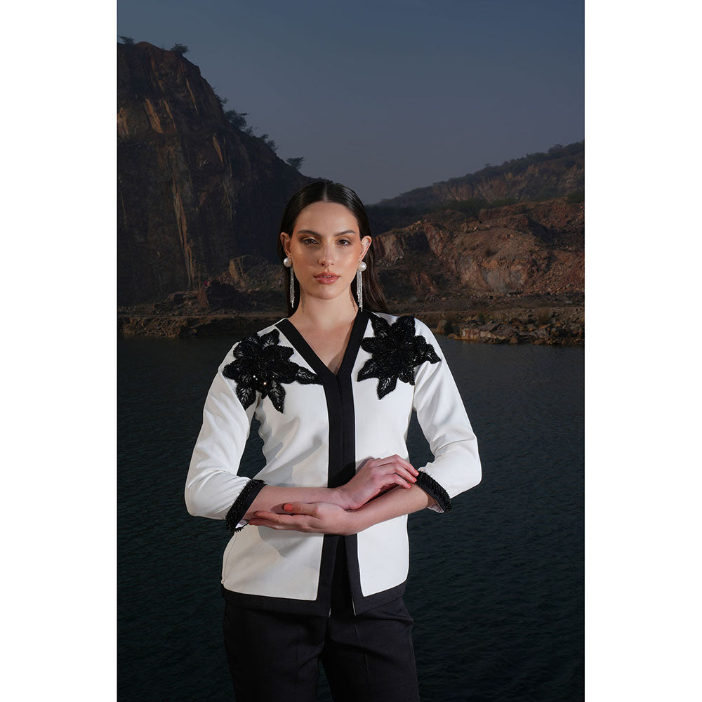 Label Iris Ivory & Black Beaded Flower Co-Ord (Set of 2)