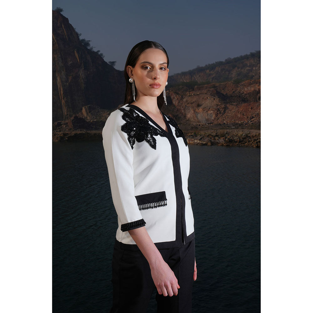 Label Iris Ivory & Black Beaded Flower Co-Ord (Set of 2)