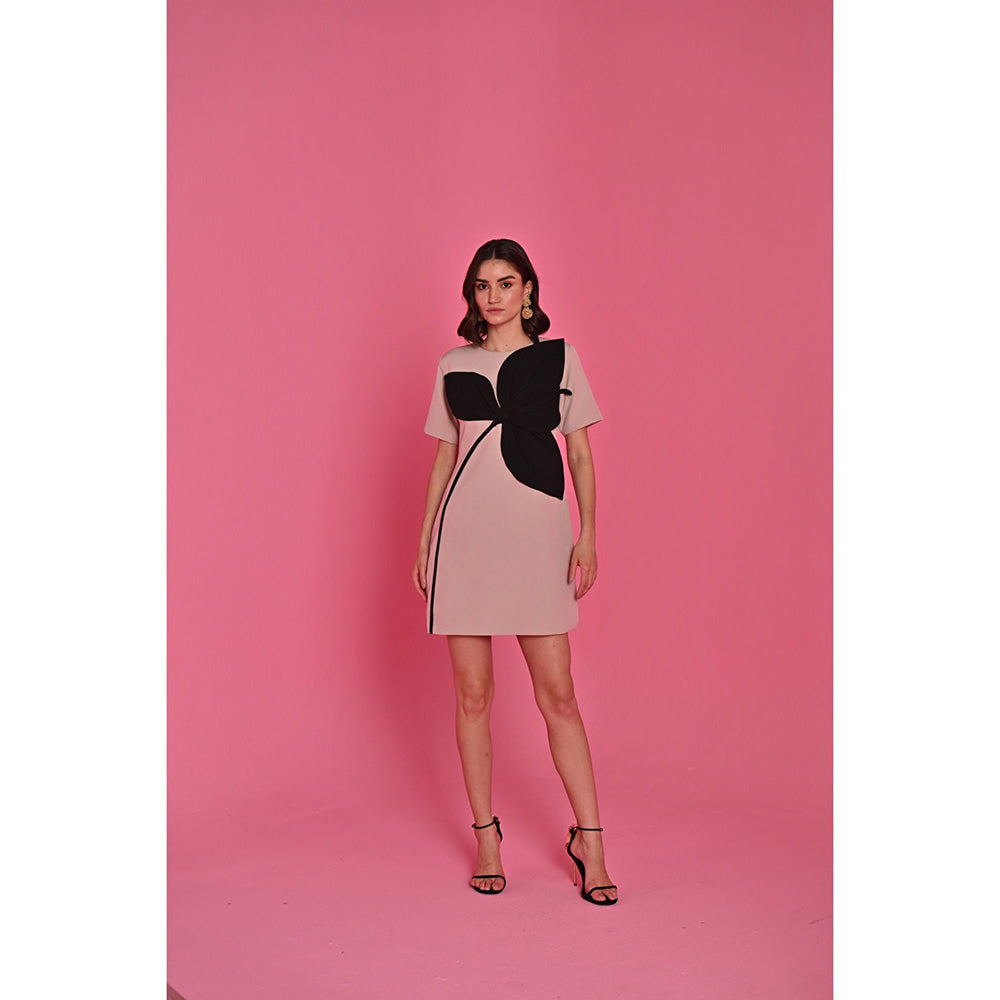 Label Iris Ivra Sheath Solid Dress