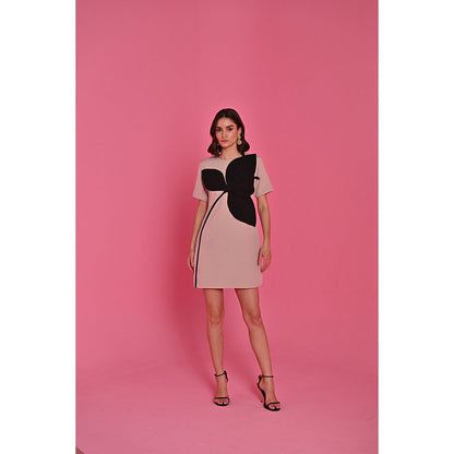 Label Iris Ivra Sheath Solid Dress