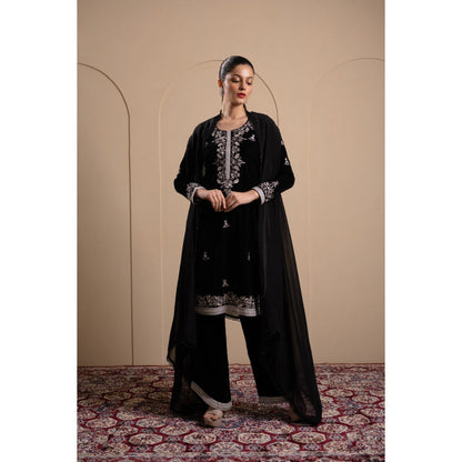 LABEL TANYA CHOPRA Black Velvet Kurta and Pants with Dupatta (Set of 3)