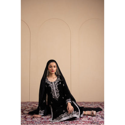 LABEL TANYA CHOPRA Black Velvet Kurta and Pants with Dupatta (Set of 3)