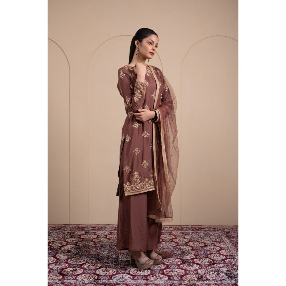 LABEL TANYA CHOPRA Bronze Silk Kurta and Pants with Dupatta (Set of 3)
